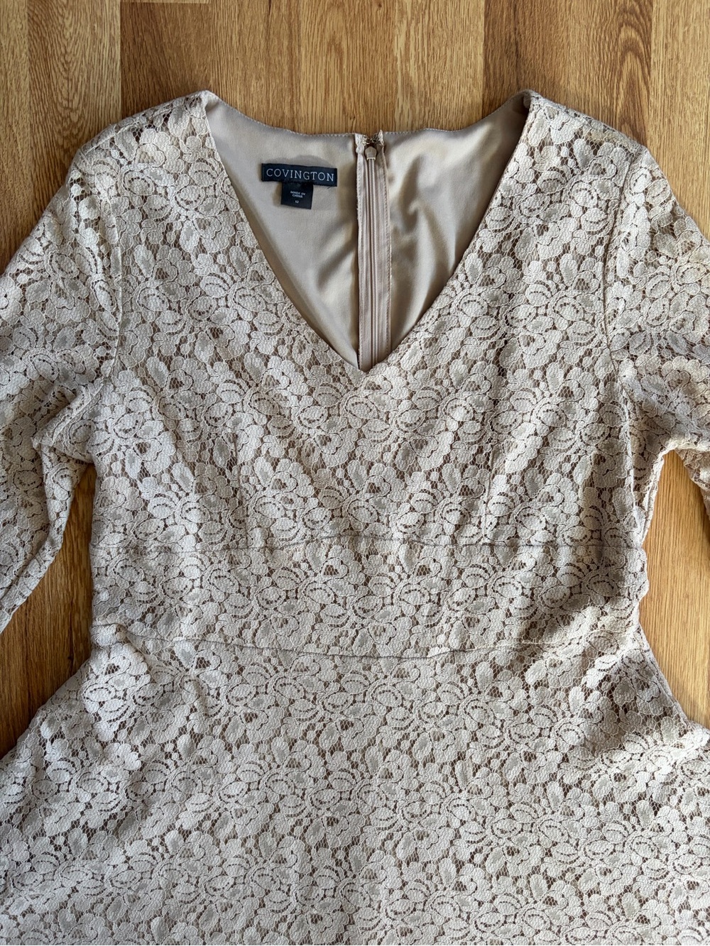 Covington Lace Midi Dress in Light Beige